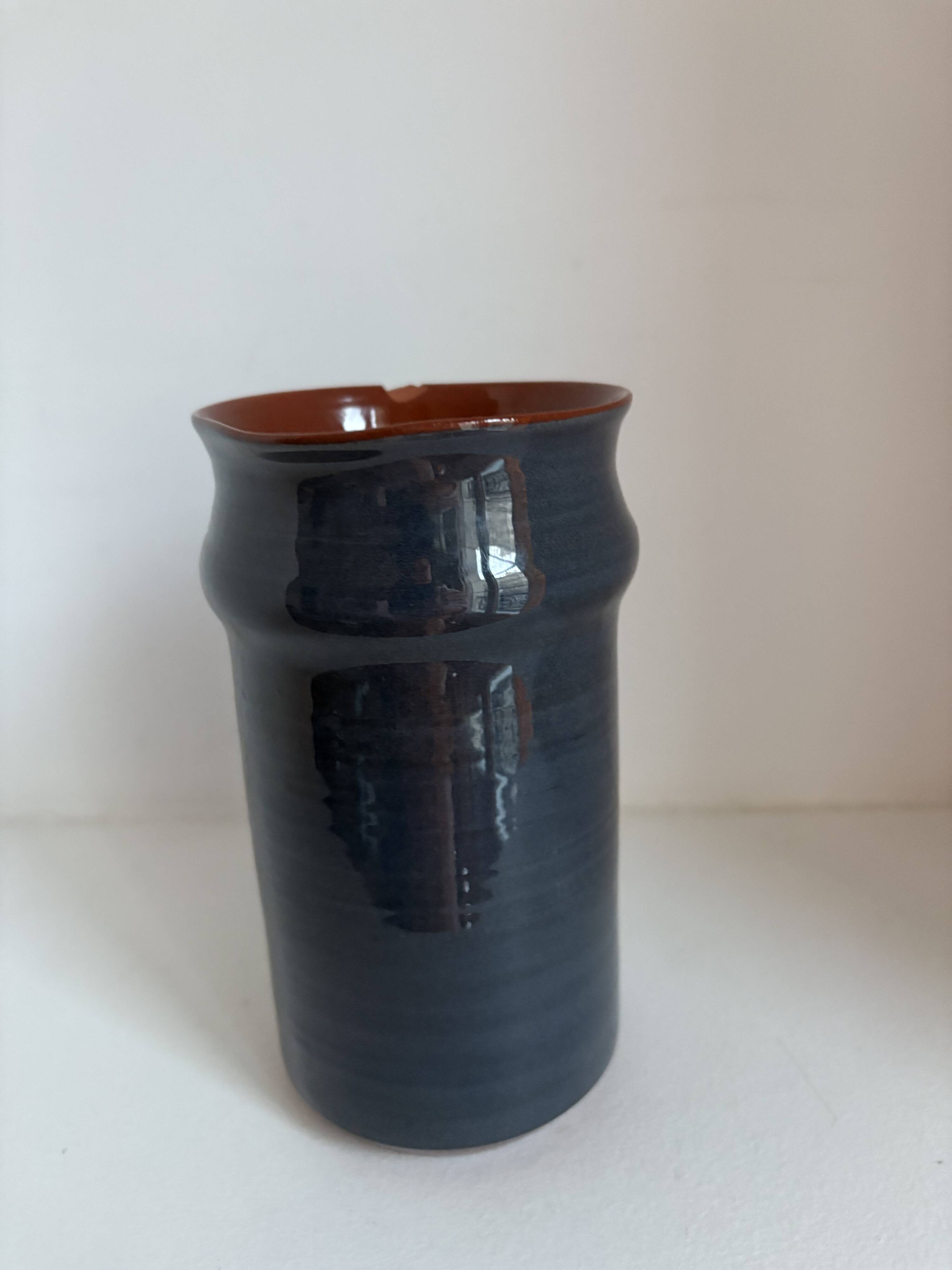 Set of 10 decorative items