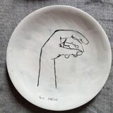 Plates hand language