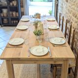 Farm table