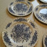 Set of 8 Beacon Hill Dessert Plates