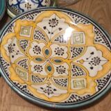 Grande assiette creuse artisanale présentation