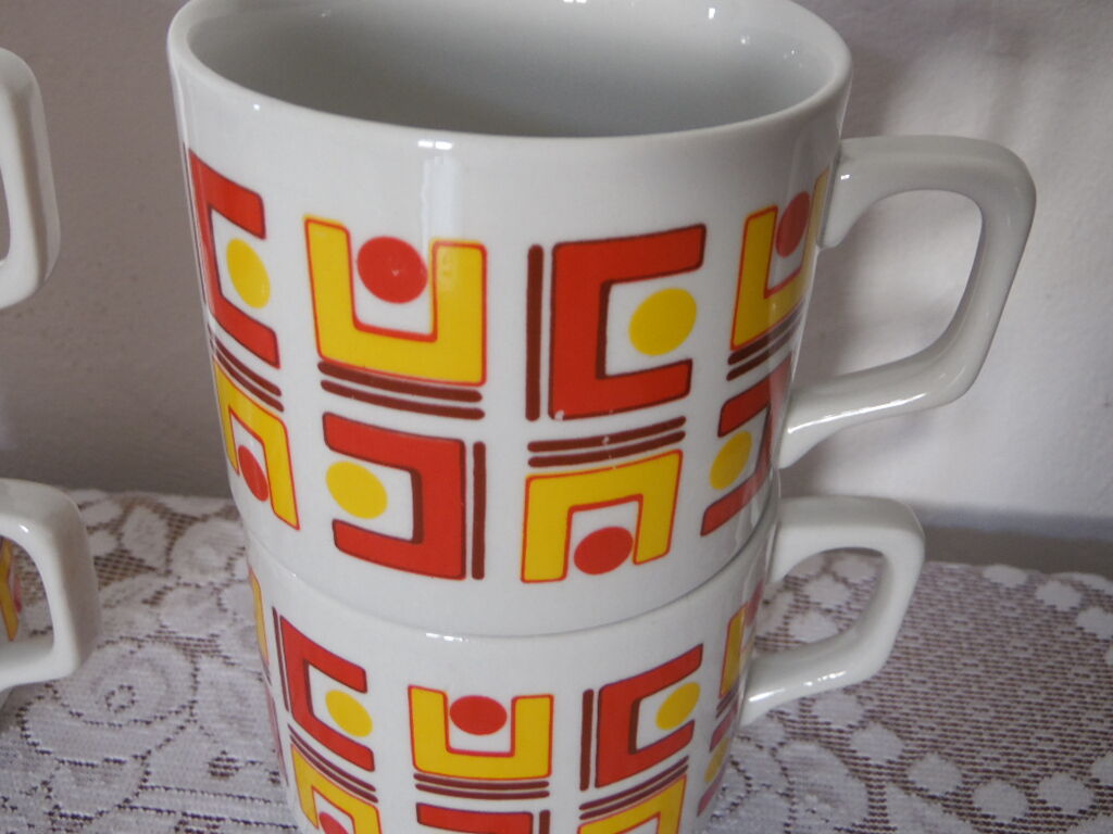 6 vintage Tognana cups 70's