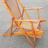 Folding chaise longue 1900 in beech