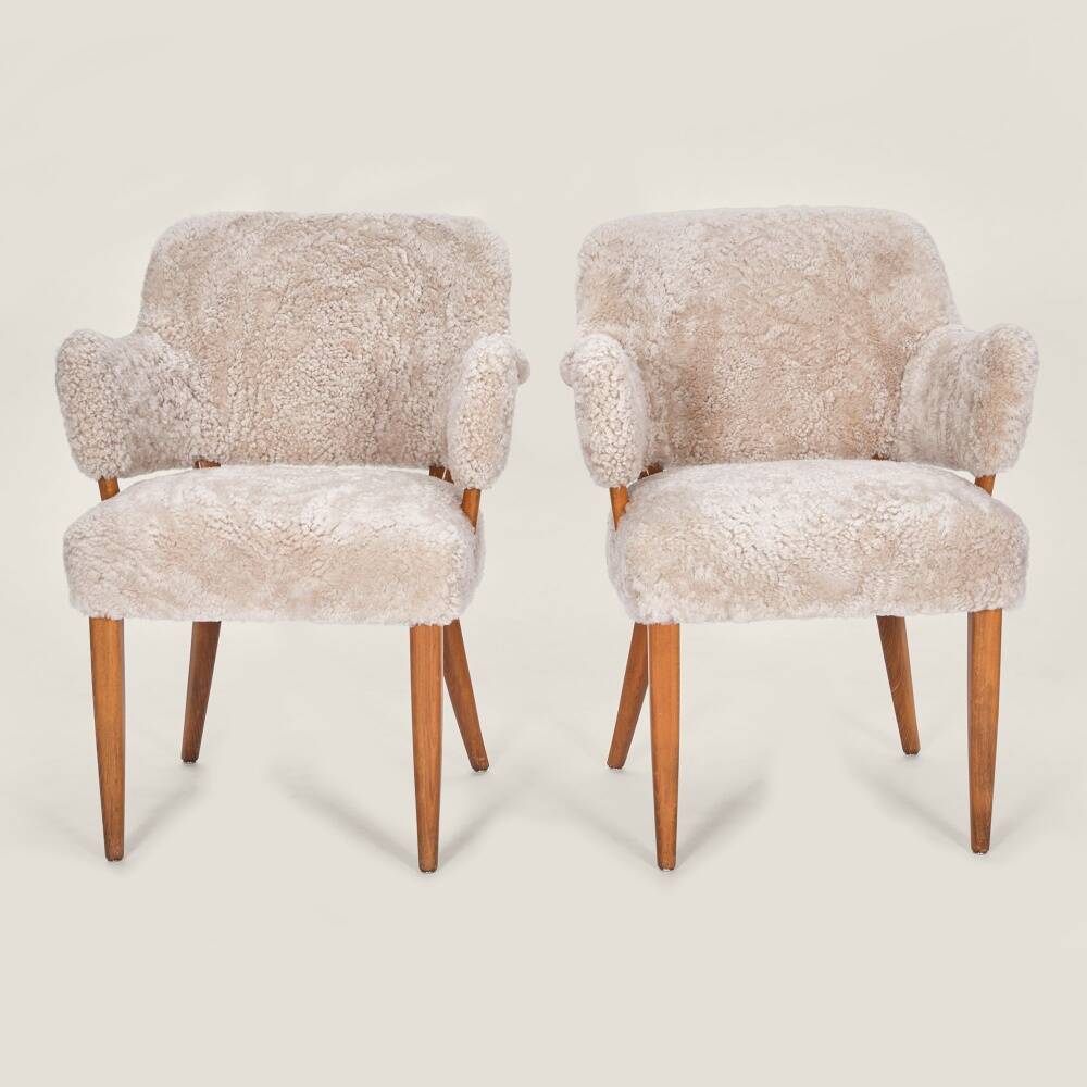 Pair of chairs – Carl Malmsten