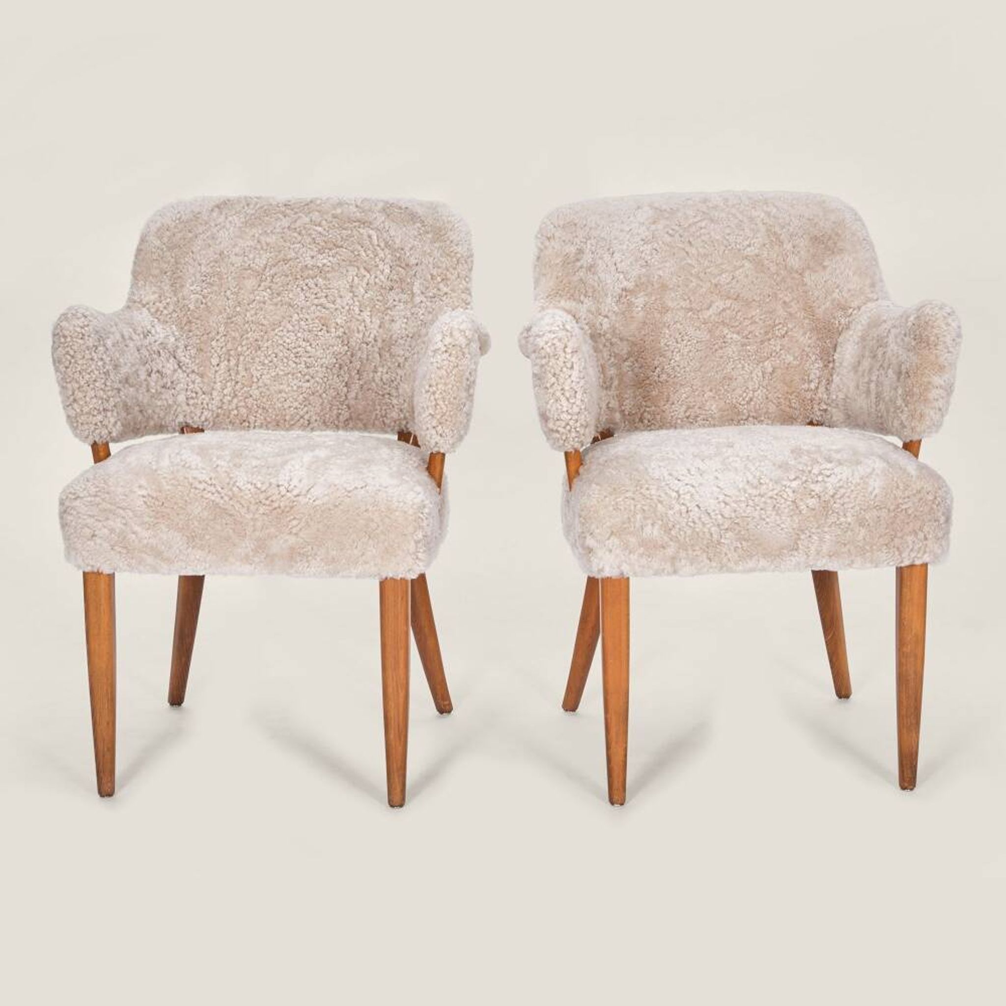 Pair of chairs – Carl Malmsten