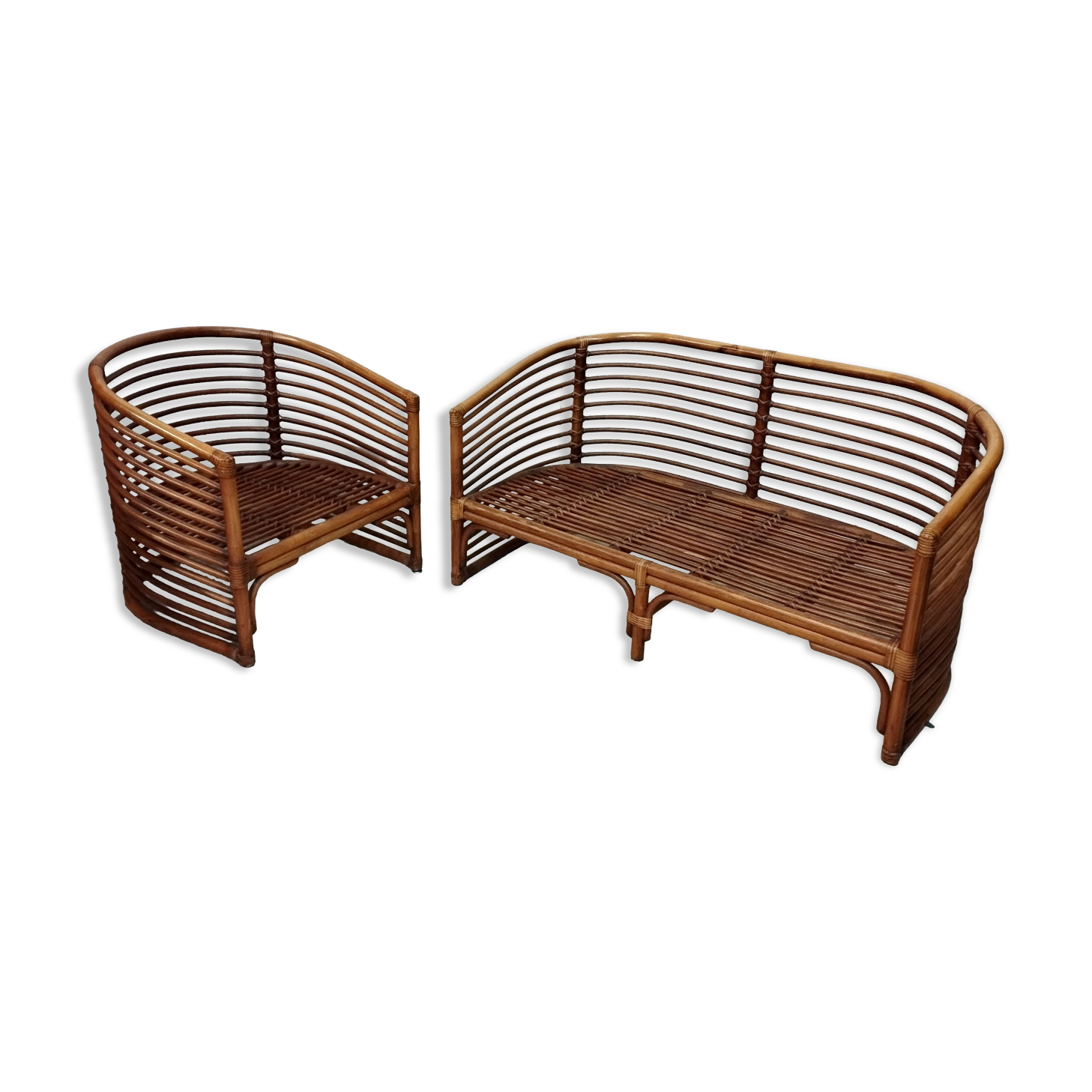 Bench and its bamboo and rattan armchair