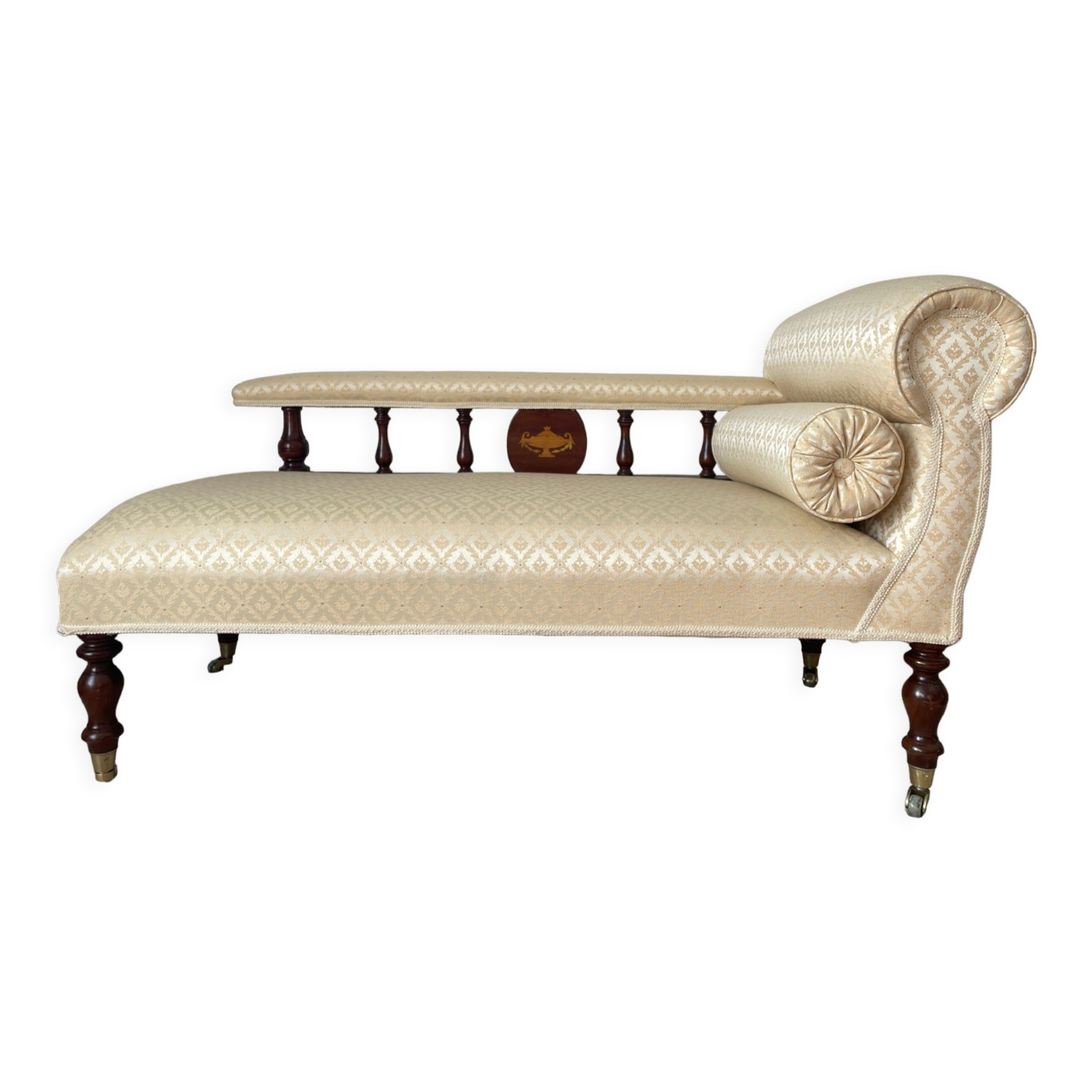 Victorian mahogany daybed.