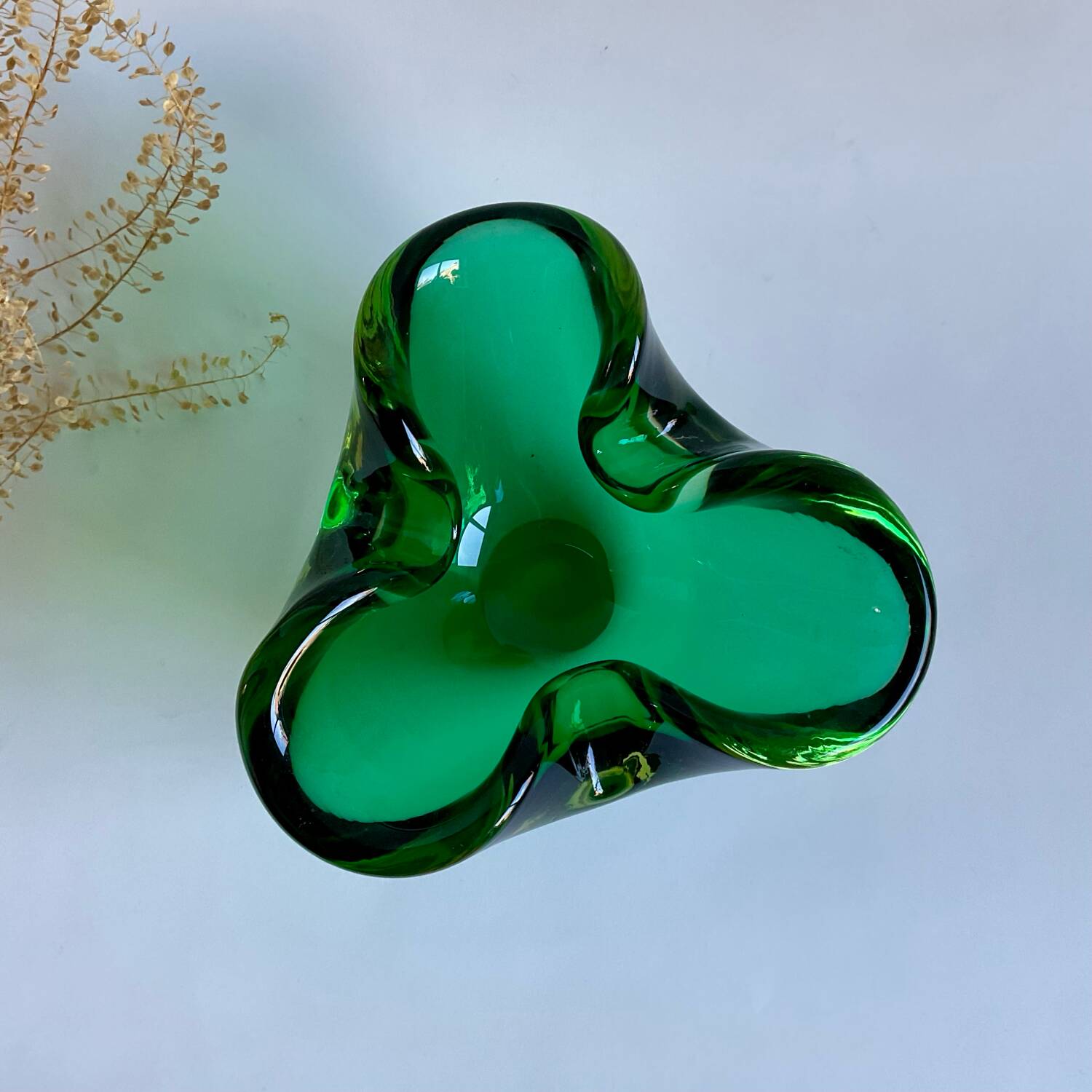 Vintage blown glass empty pocket