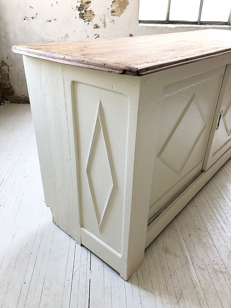 White sliding craft furniture