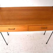 Omnia shelving system / self-supporting modular secretary desk in teak, dating from the 1960s.