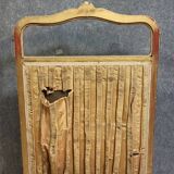 Antique Louis XV style fire screen, in carved and gilded wood, in need of restoration