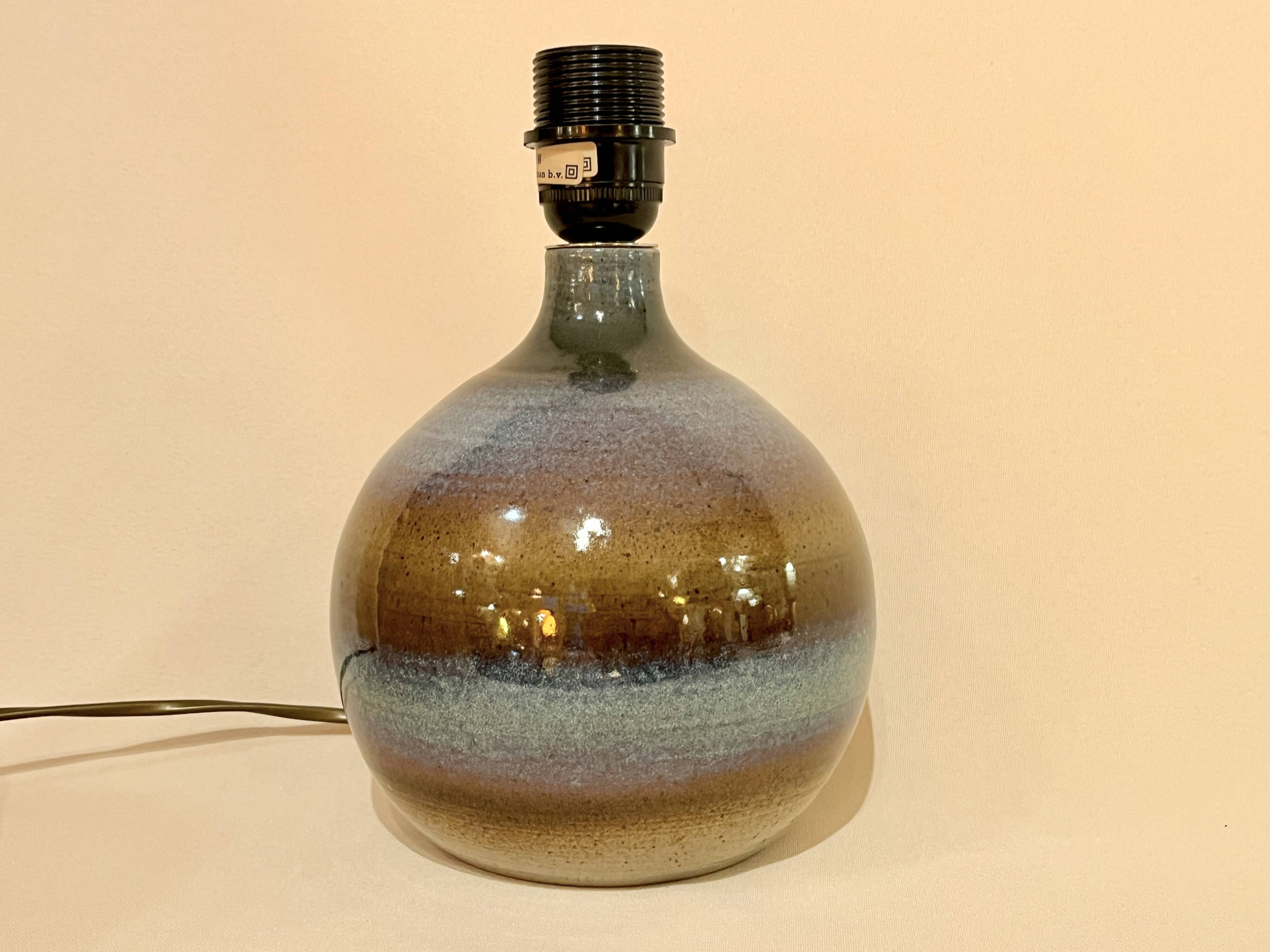 Vintage stoneware ceramic lamp signed JM, 1970s/80s, bohemian raffia rope lampshade