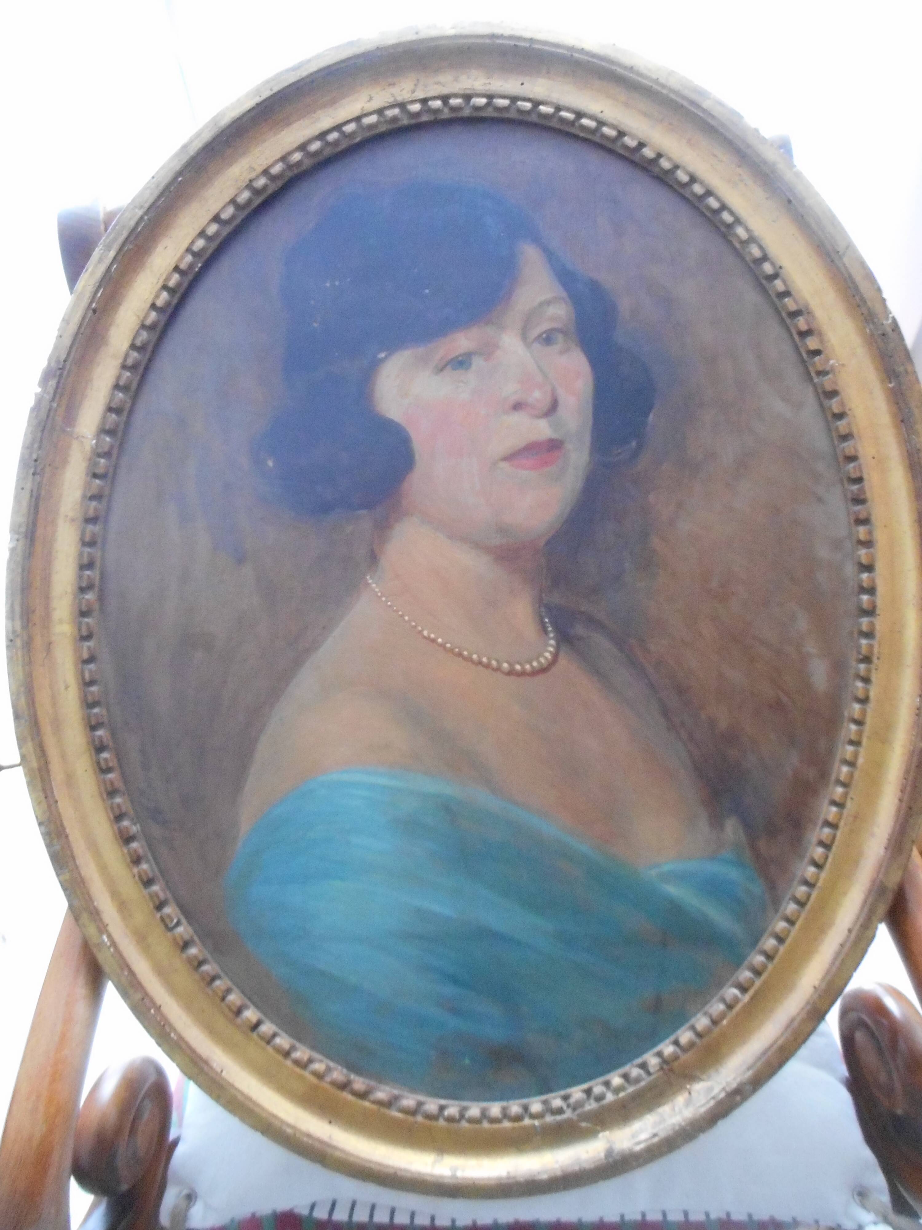 Antique oval painting, portrait of a woman on canvas, late 19th, early 20th century