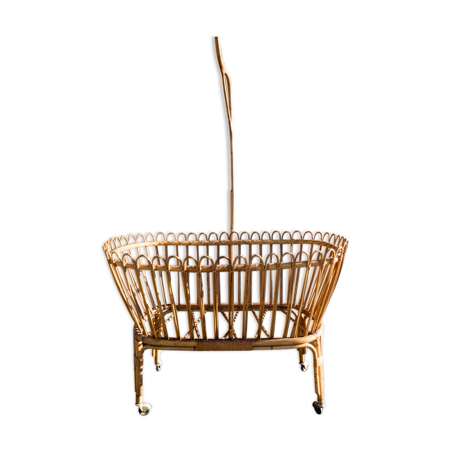 Cradle rattan on feet and swan neck