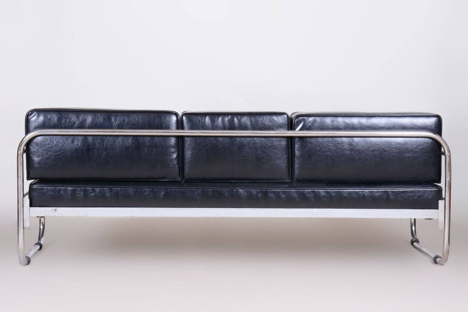 Bauhaus Sofa in Leather by Robert Slezak, 1930s