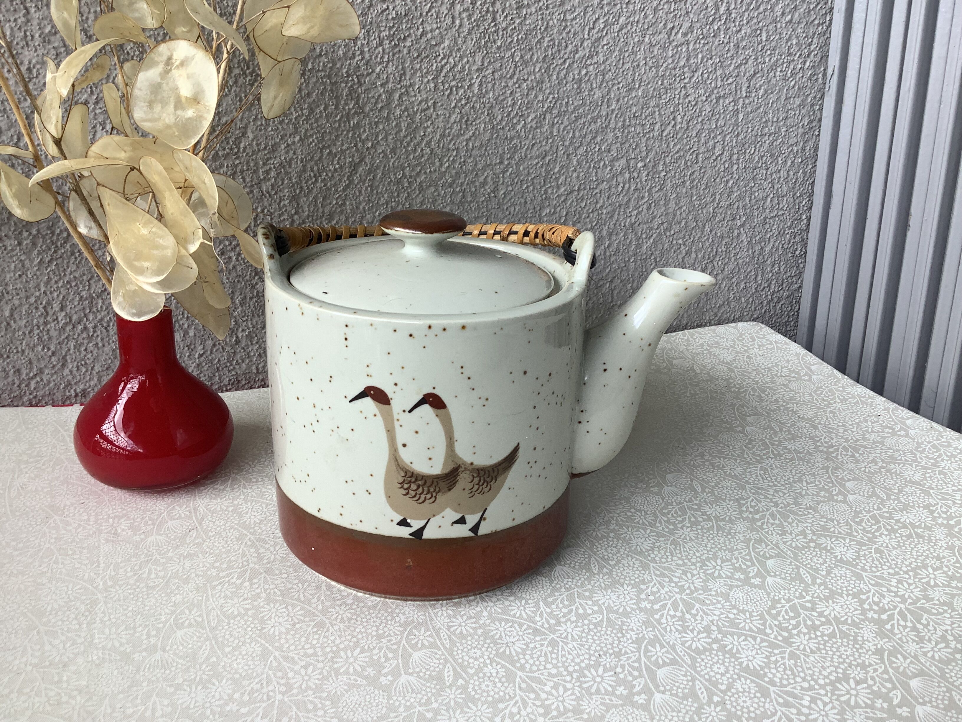 Vintage Japanese porcelain teapot