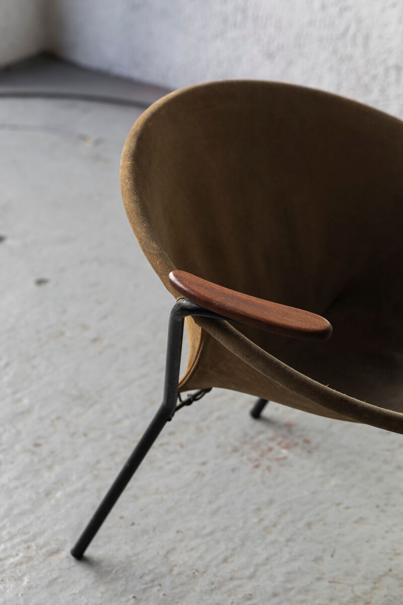 Balloon armchairs by Hans Olsen for Lea design 1960