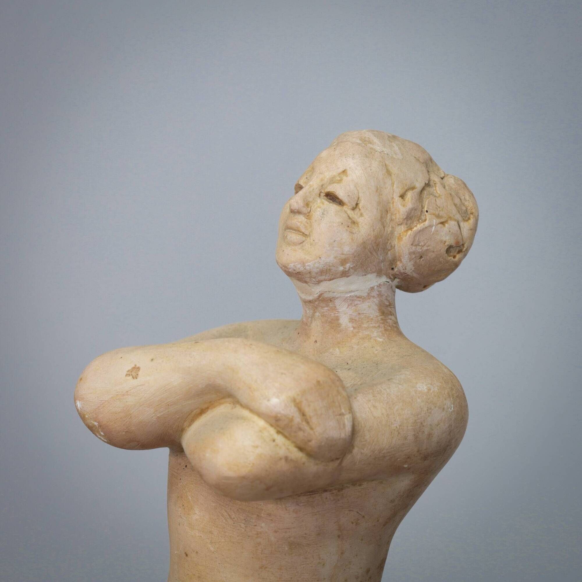 Group of four female sculptures by Francine Govers, Netherlands, 1990s
