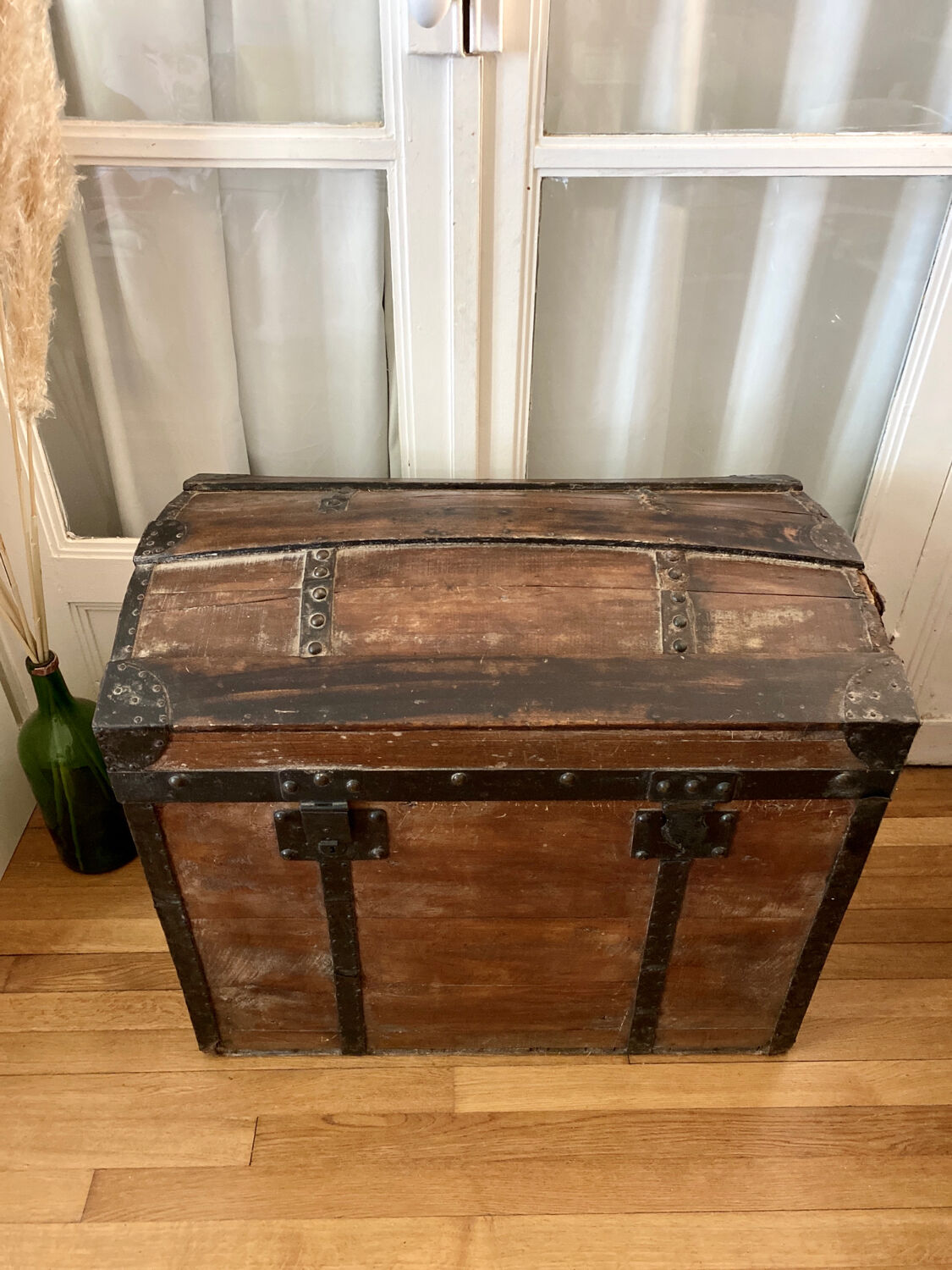 Large trunk wooden chest
