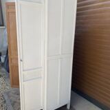 Armoire parisienne vintage