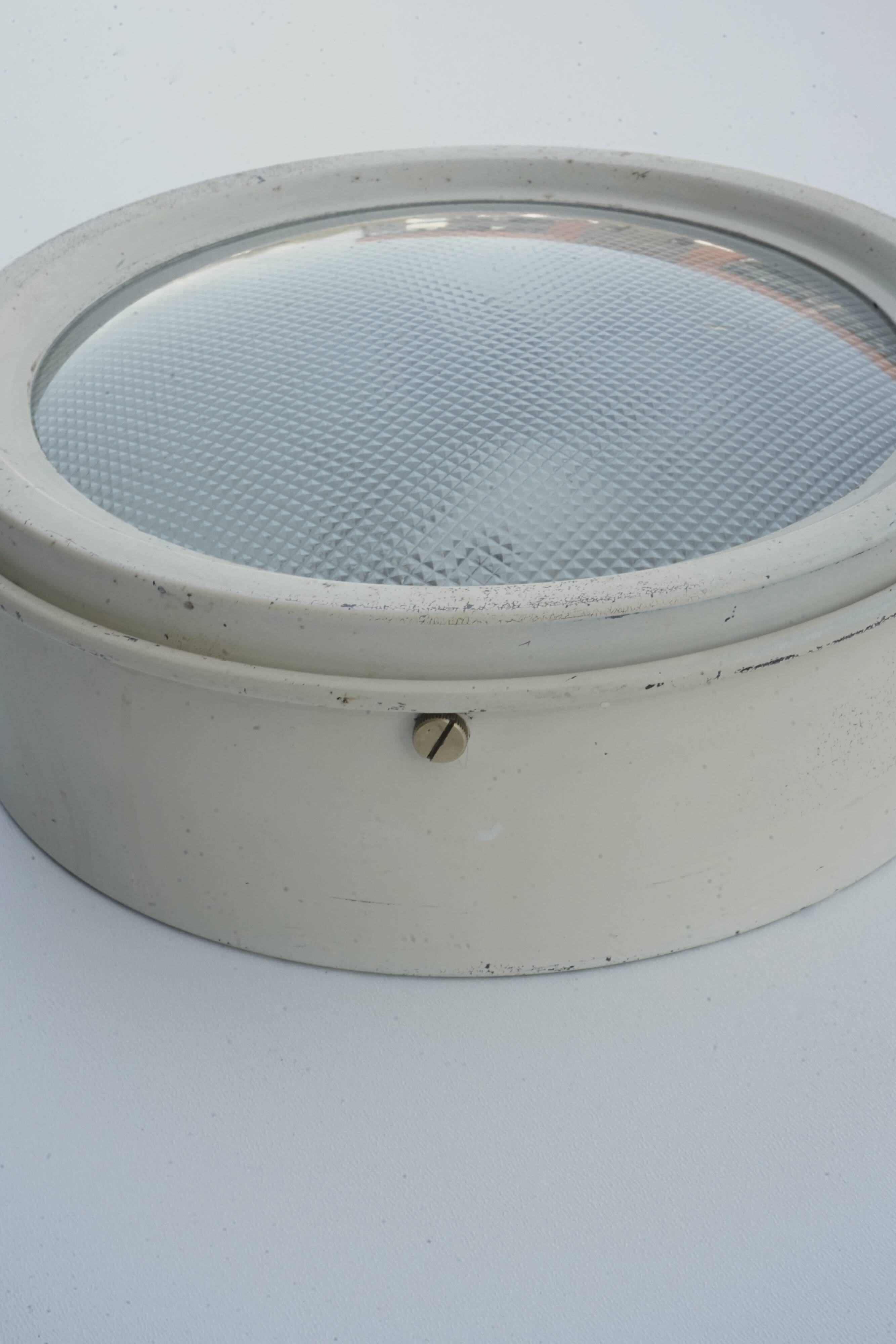 Vintage Italian ceiling lamp model 3055 by Gino Sarfatti for Arteluce, 1962.