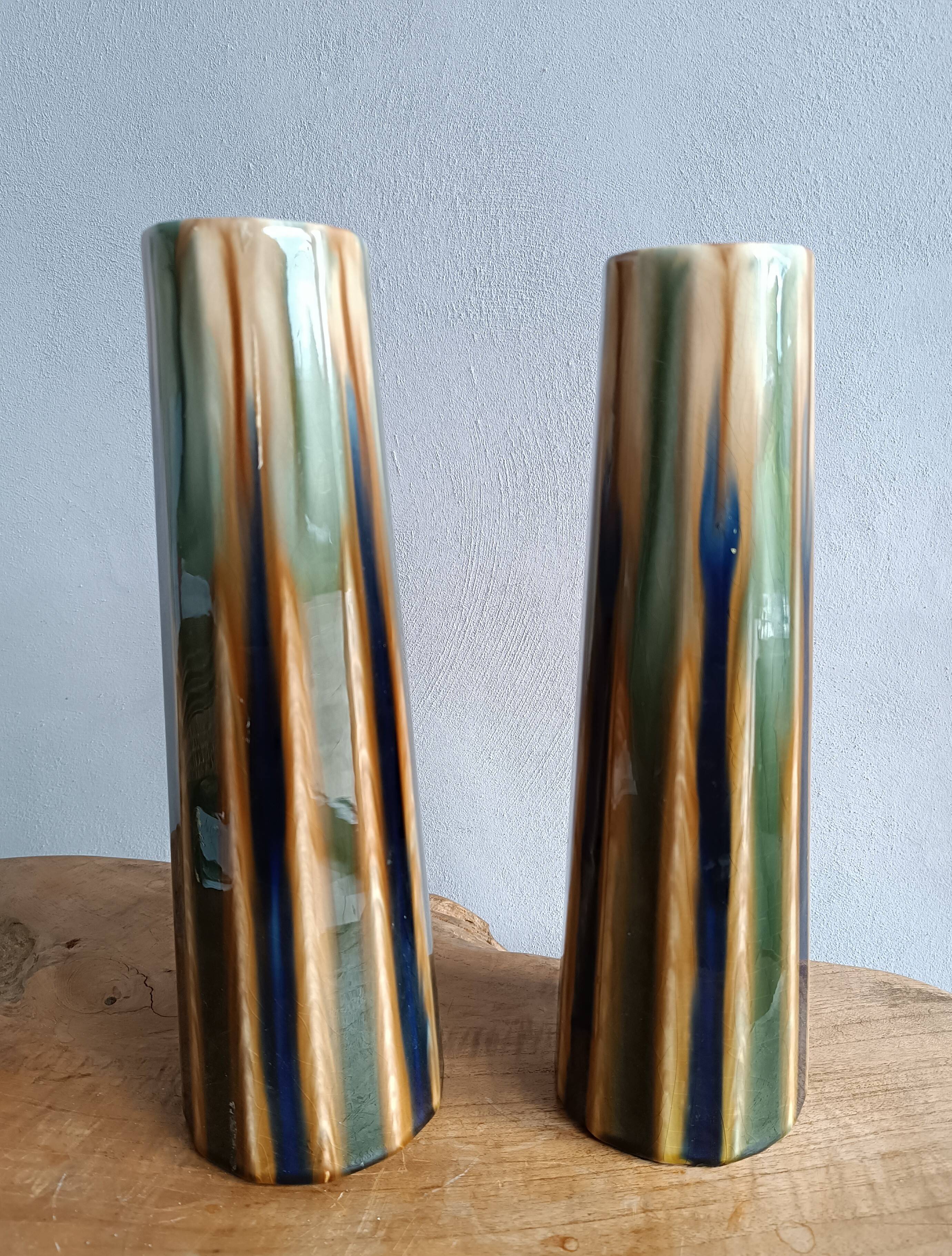 Gustave de Bruyn Paire de vases en barbotine Art Nouveau