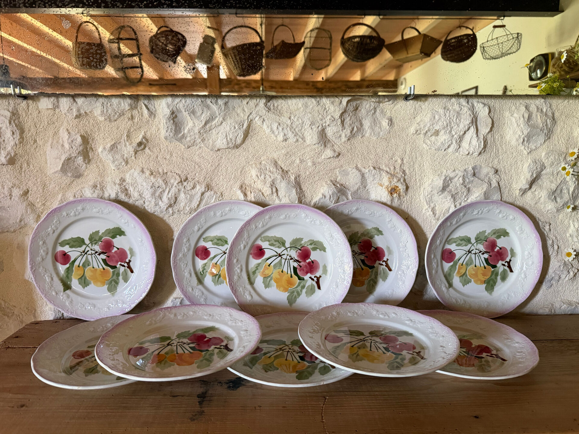 Saint Amand dessert plates