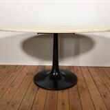 marble coffee table on a tulip base