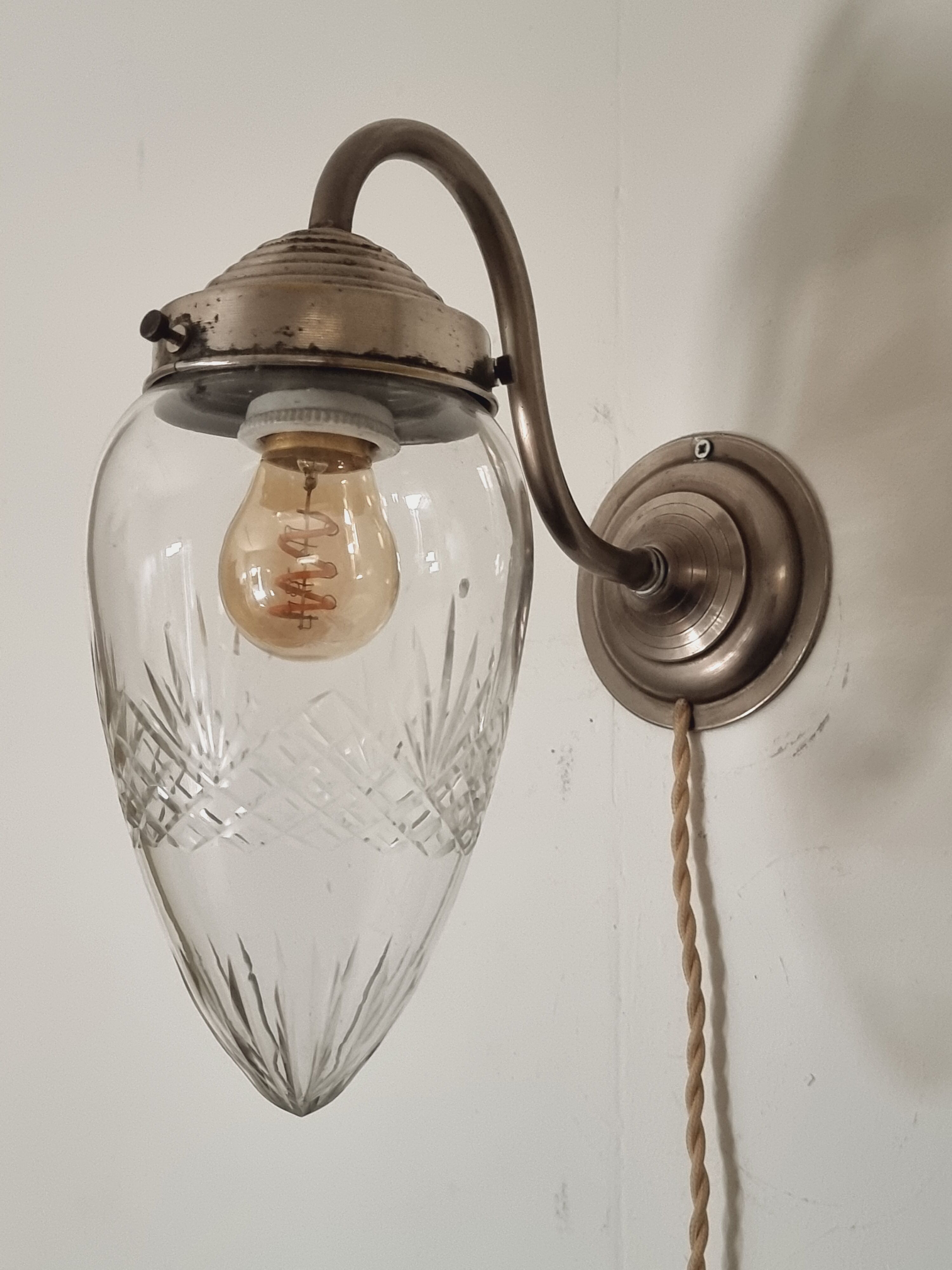 Art deco wall lamp from france