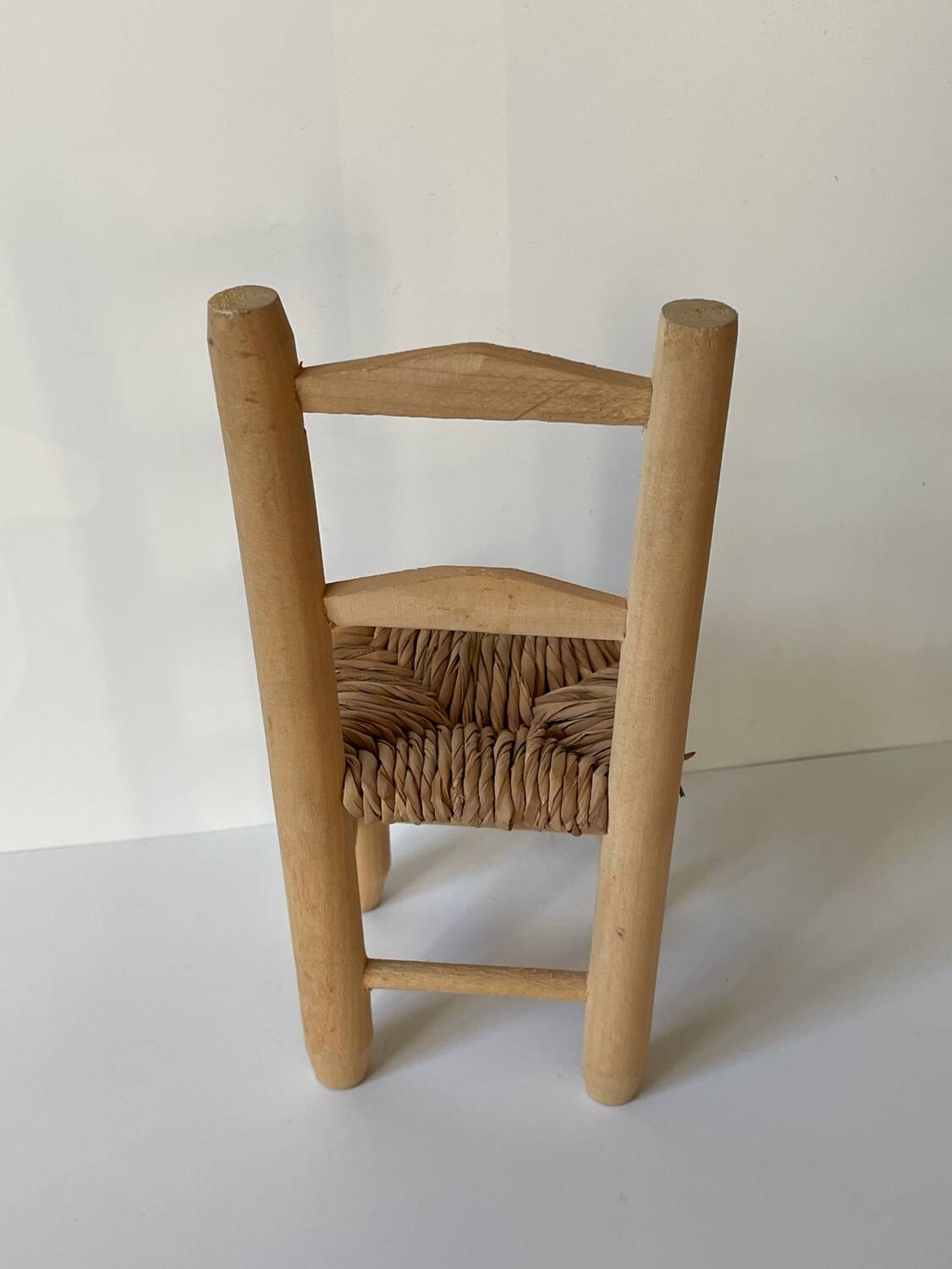 Miniature chair for doll