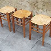 3 tabourets paillés