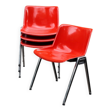 Set of 4 Modus red chairs by Tecno