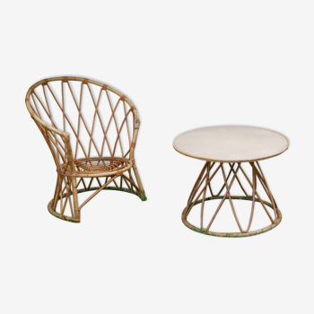 Rattan child table and armchair set