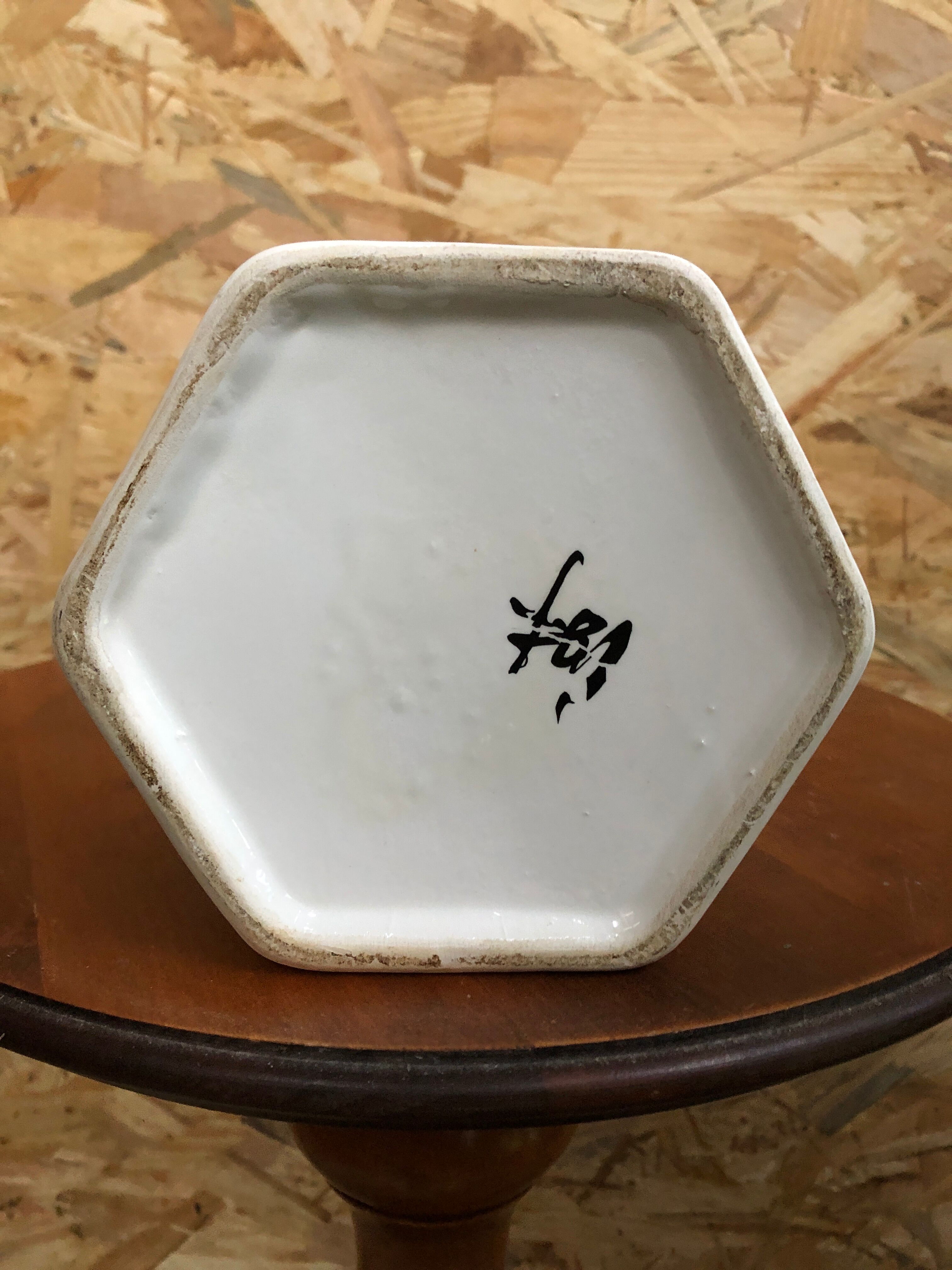 Old hexagonal vase v v carraresi ceramic white decoration flowers vintage