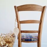 Chaise en bois ancienne tapissée