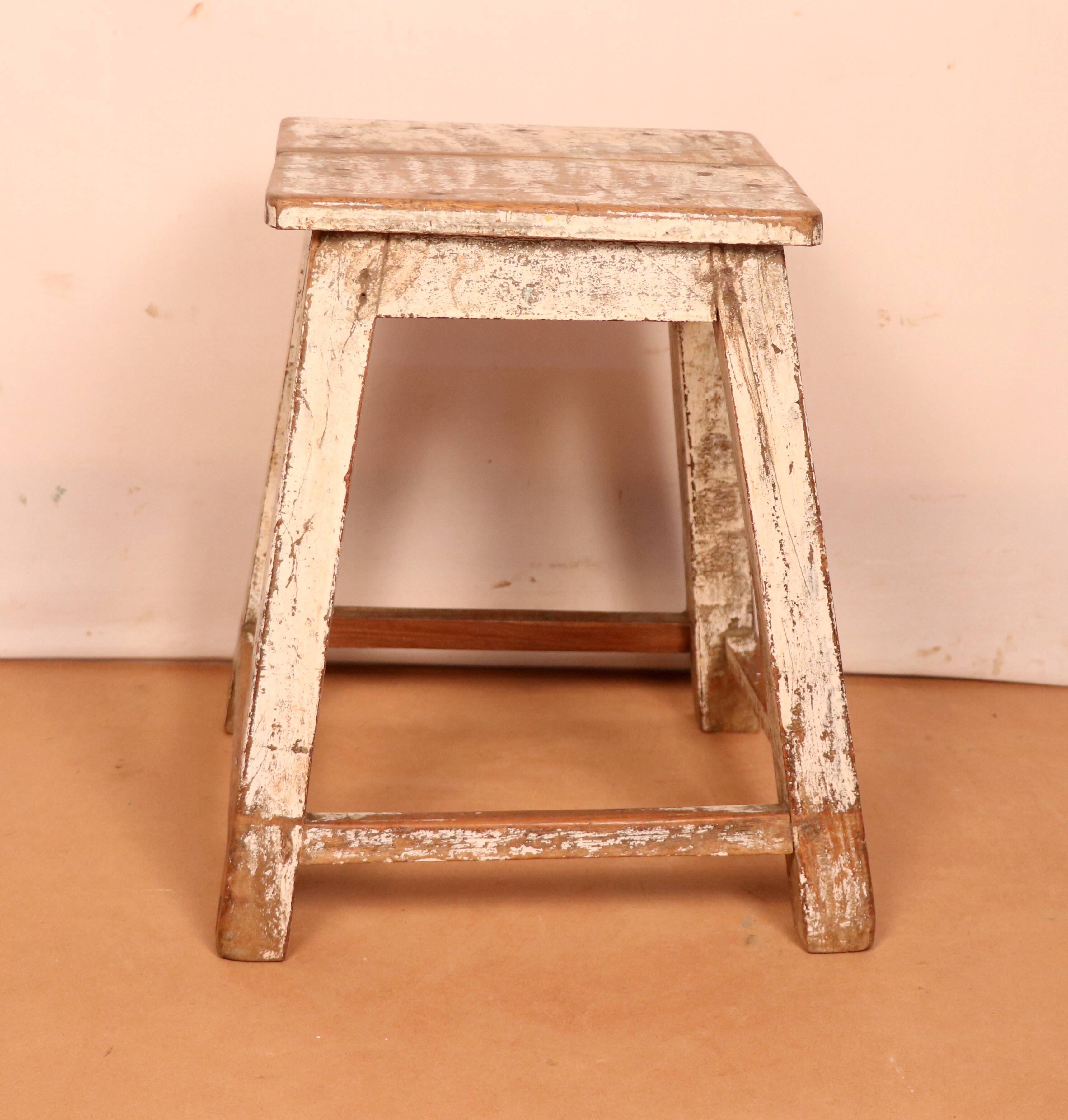 Old burmese teak workshop stool original ecru-teak patina