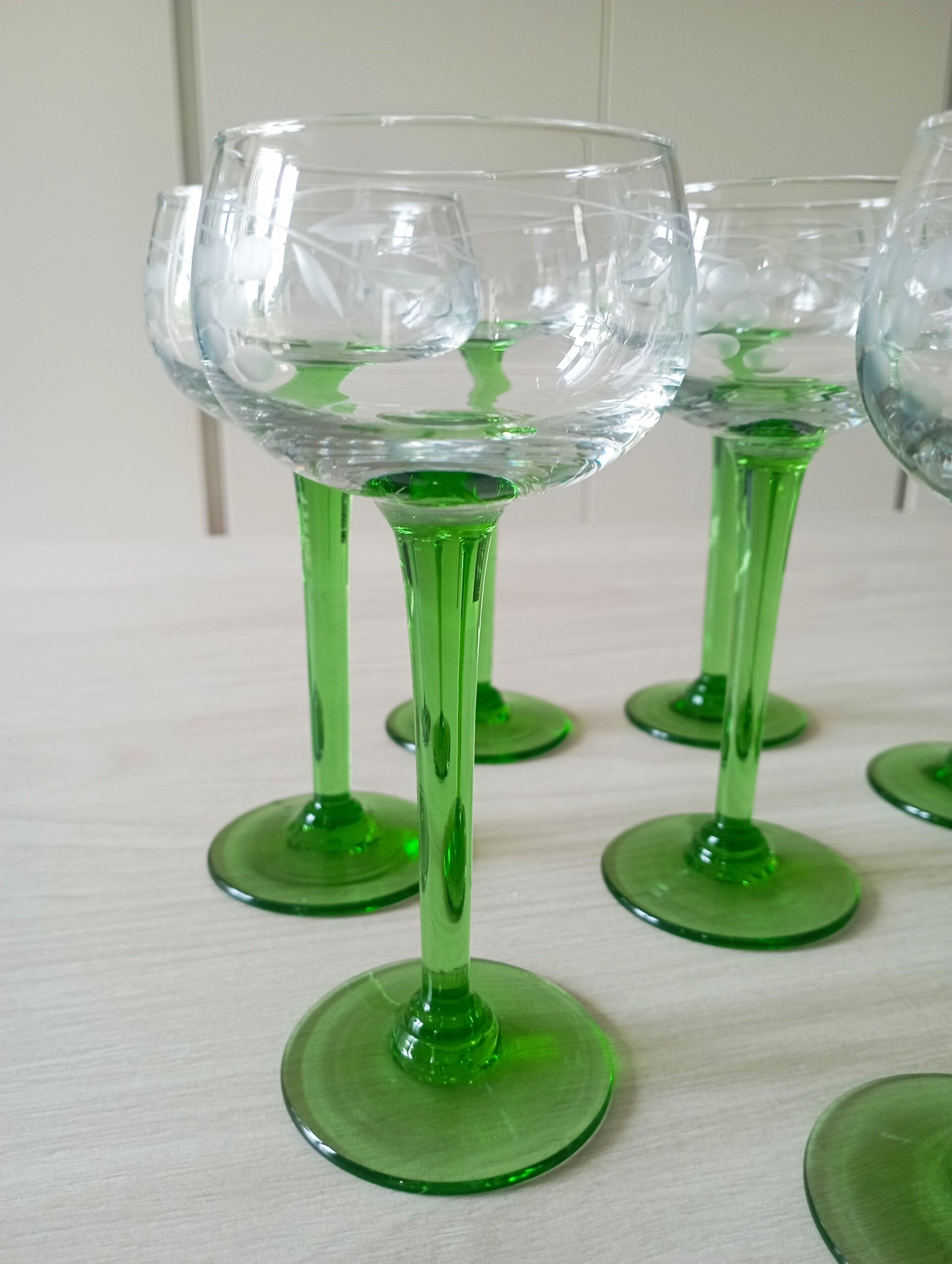 Set of 8 Alsace wine glasses