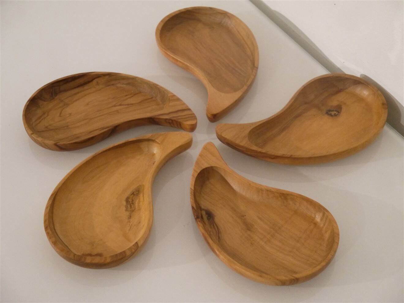 Set of vintage olive wood ramekins from the 1970s.