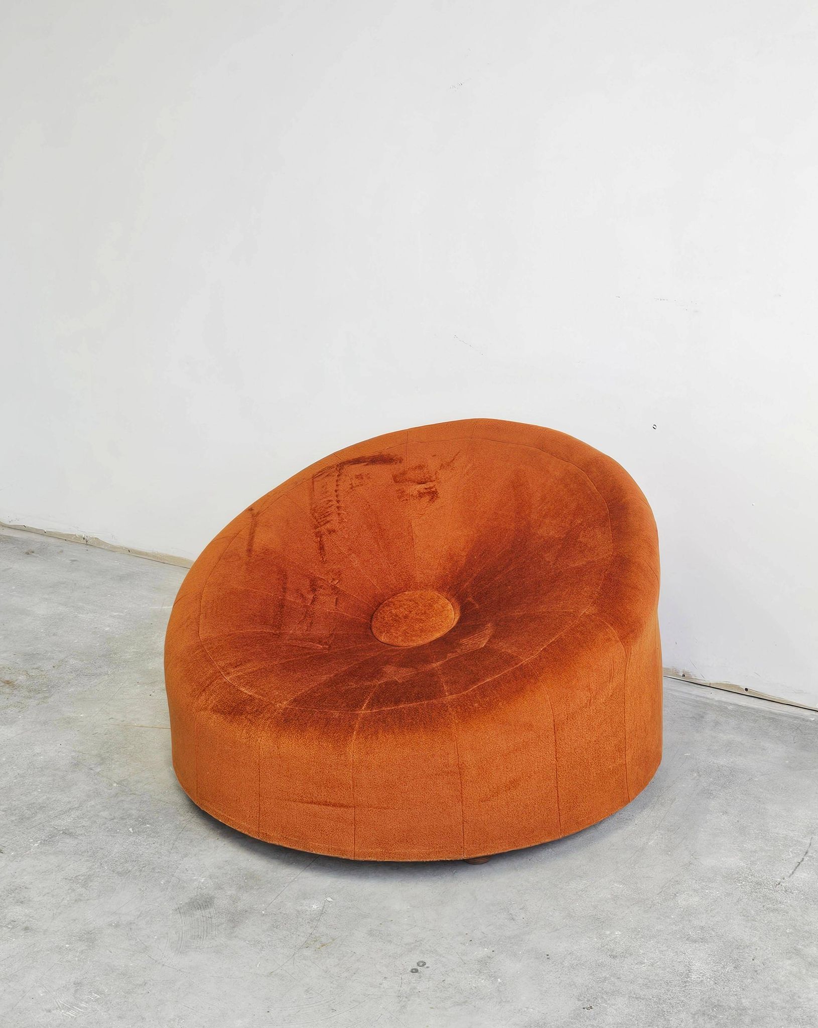 Round armchair in the style of Pierre Paulin, oversized pouf, velvet.