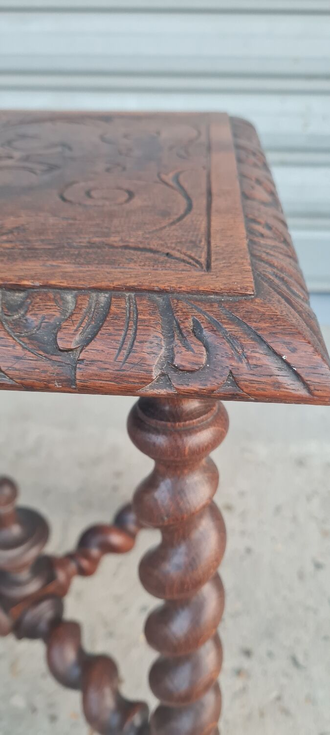 Pair of English oak bedside tables