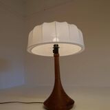 Mid-century table lamp in solid teak by Lisbeth Brams, Denmark, 1960s.