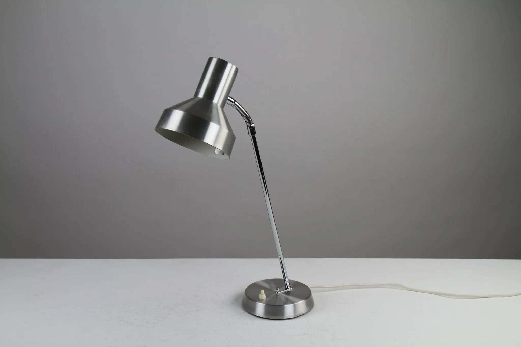 Eric Wärnå for EWÅ Armaturfabrik, Värnamo, Sweden — Model B-71 Desk Lamp, 1970s