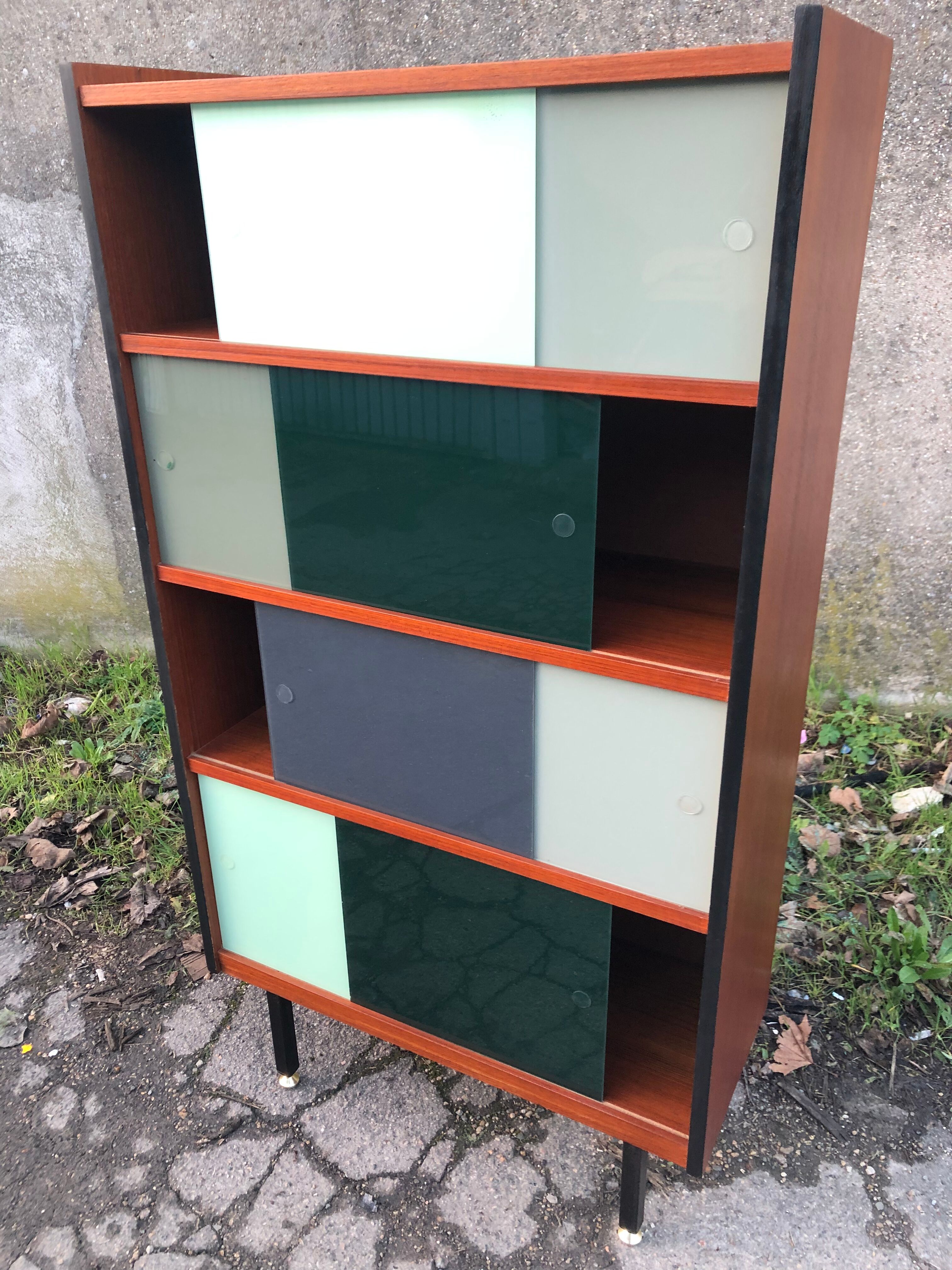 Vintage showcase library 70s