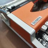 Olympia traveller orange luxury typewriter