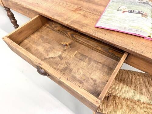 Farm table of 4 metres in solid pine, around 1900.