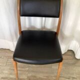 4 chaises scandinave vintage  signé NF numéro ( ameublement )