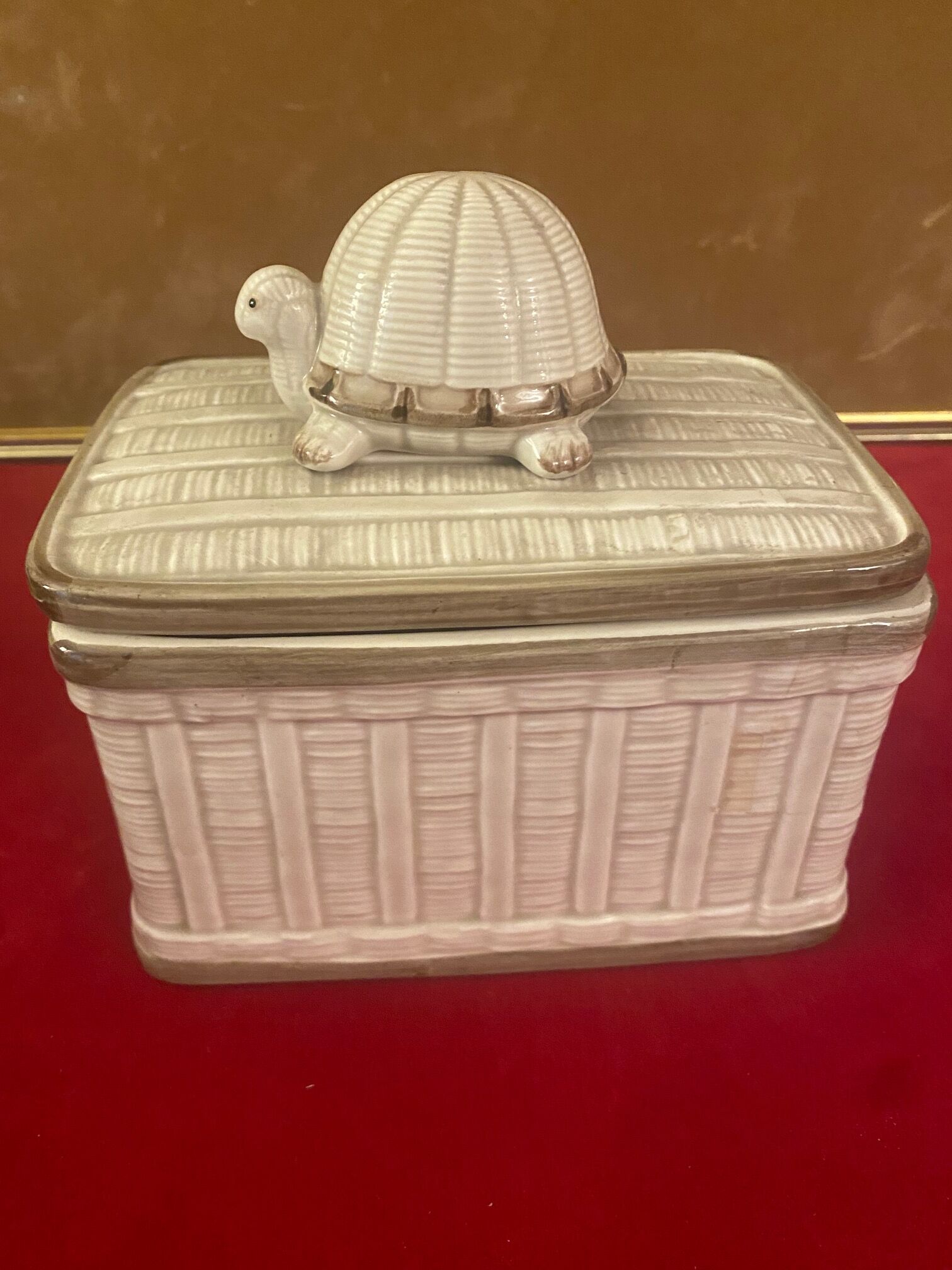 Candy, jewelry box