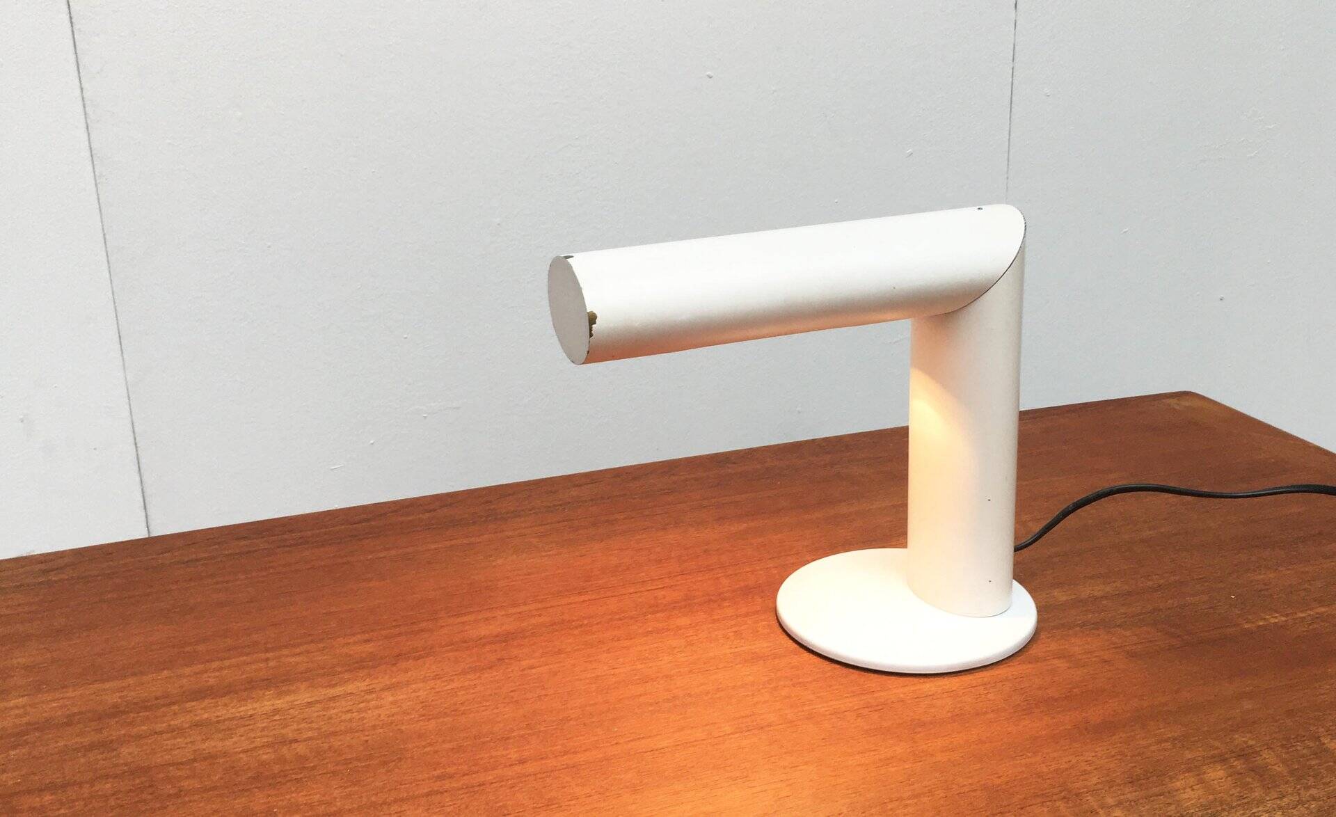 Minimalist metal table lamp by Brendel Leuchten Berlin, 1970s.