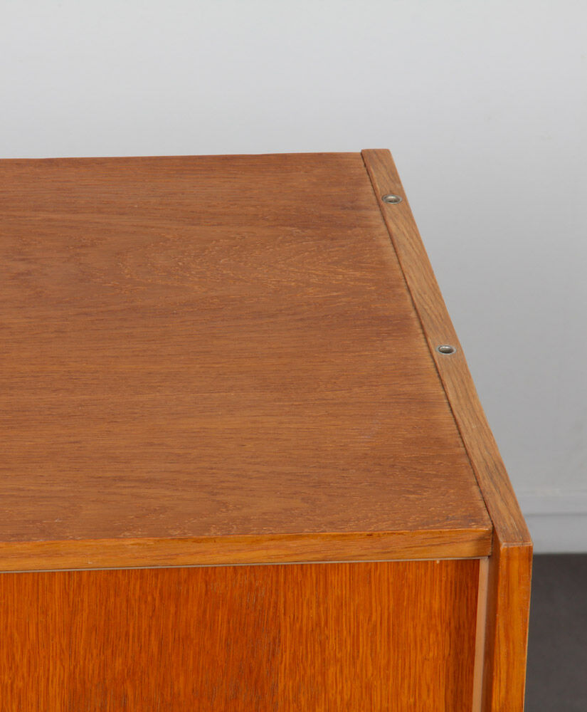 Commode , modèle U-452, par Jiroutek pour Interier Praha, 1960