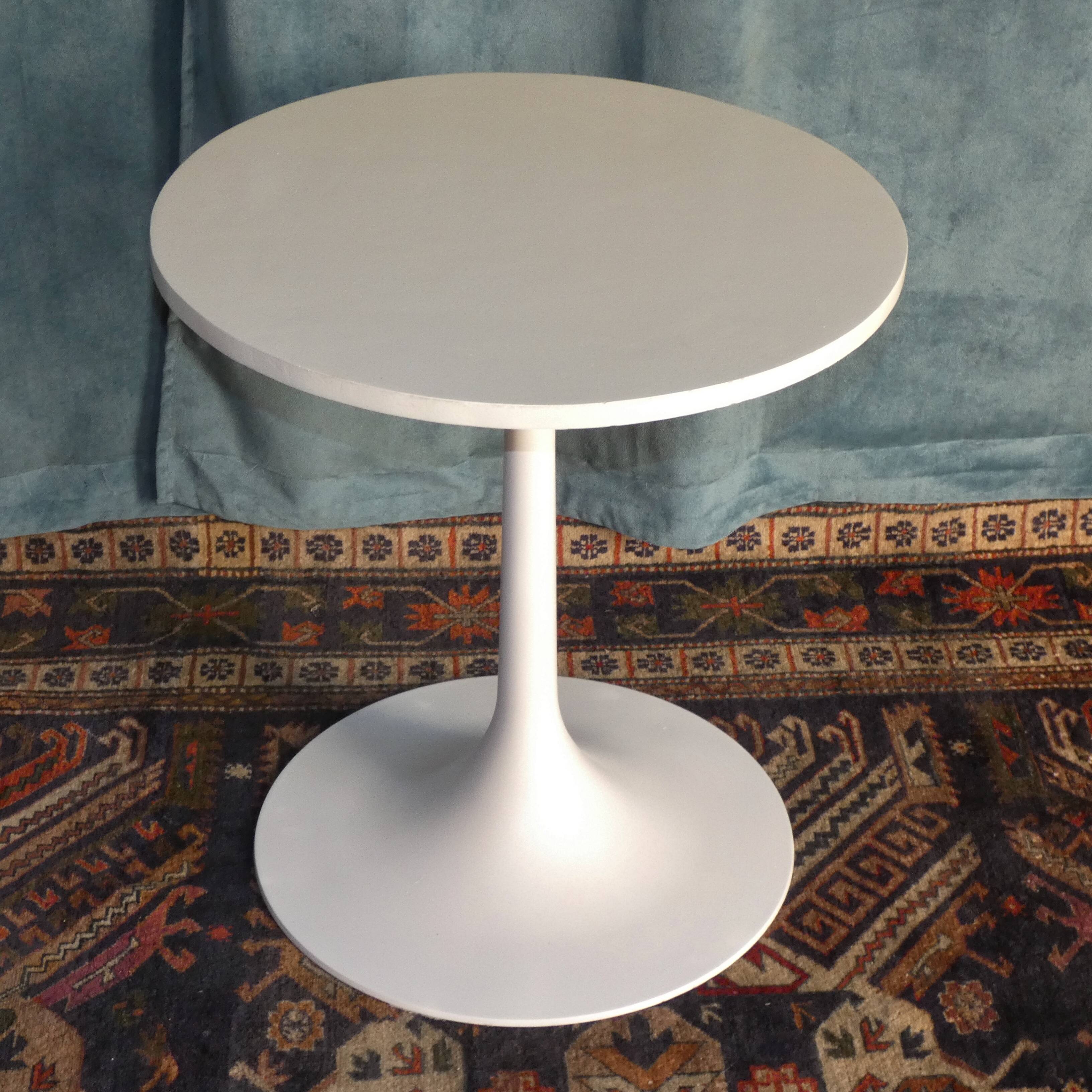 Side table tulip foot metal top melaminated 1960
